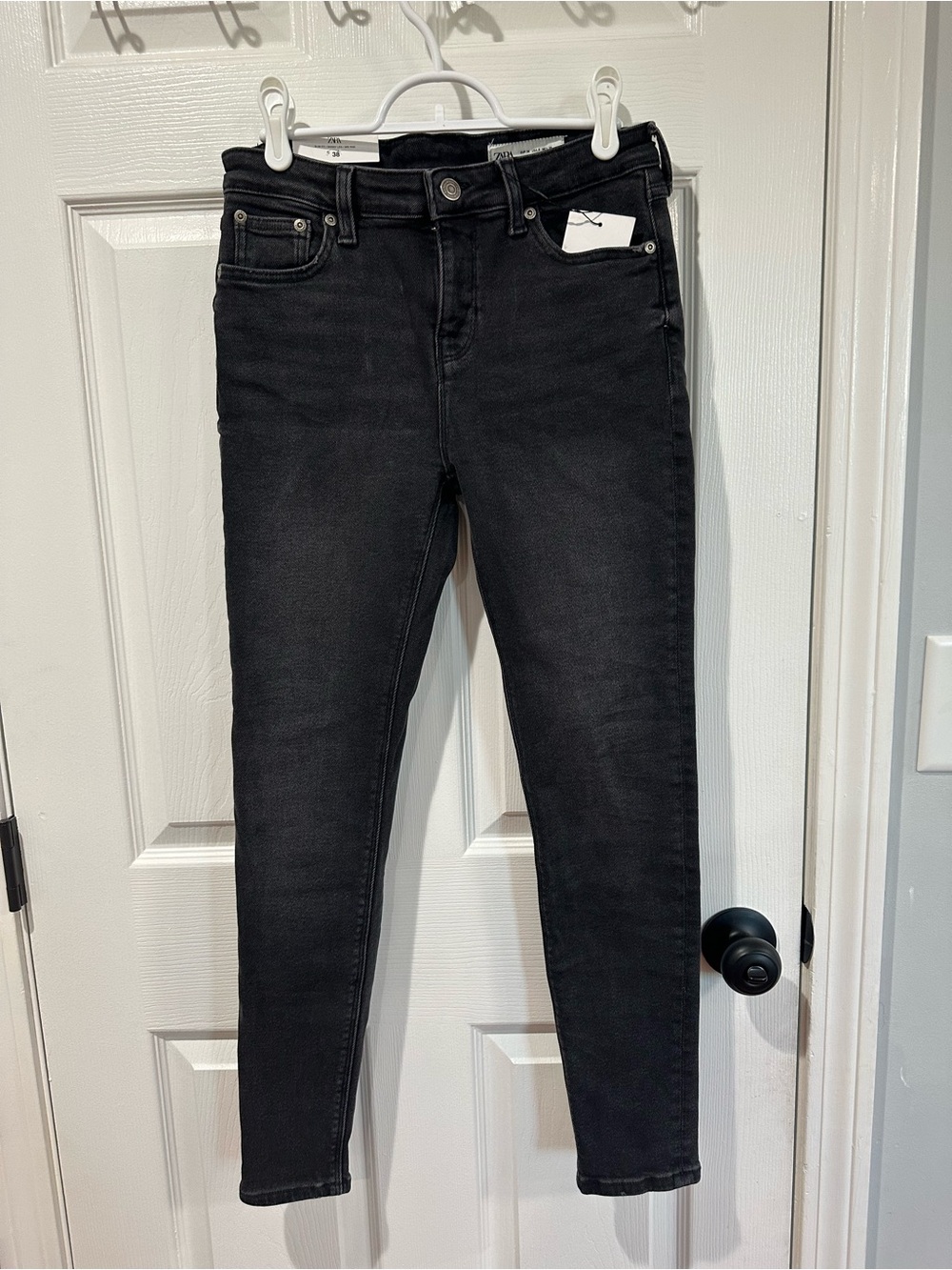 Zara Skinny Jeans - Women's 6US